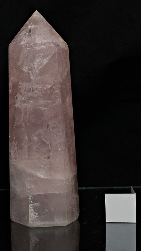 Rosenkvarts, tårn, obelisk