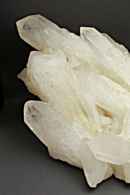 Hovedbilde Stor kvartsgruppe (candle quartz) fra Madagaskar