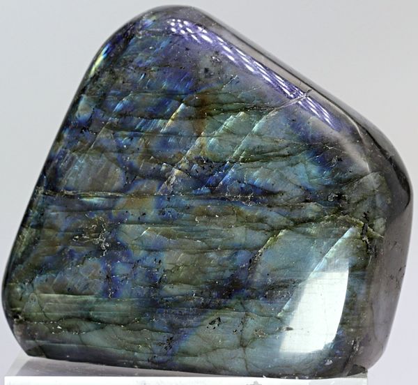Hovedbilde Labradoritt/spektrolitt, helslipt (labradorite, spectrolite)