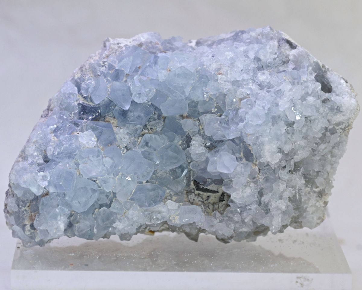 Cølestinkrystallgruppe fra Madagaskar