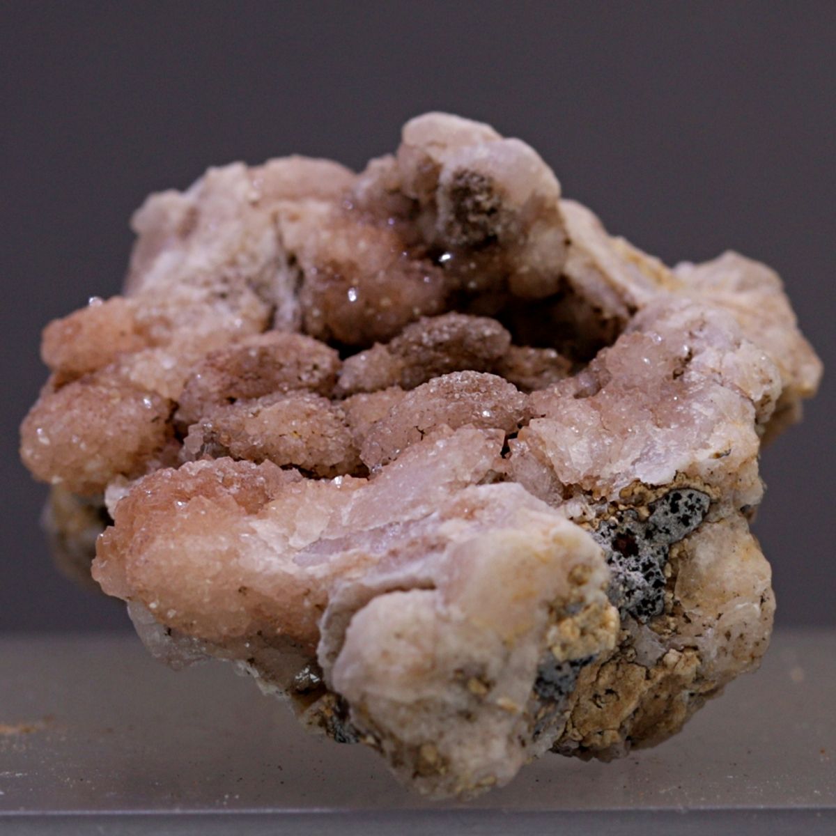 Rosa kvarts (eng. rose/pink quartz), Huancayo, Junin, Peru