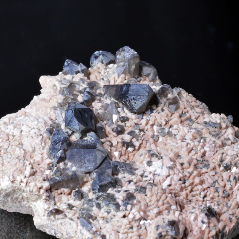 Røykkvarts/smokey quartz/morion med ortoklas, Hurum