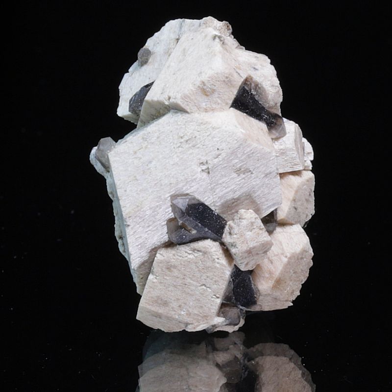Røykkvarts/smokey quartz/morion med ortoklas, Hurum