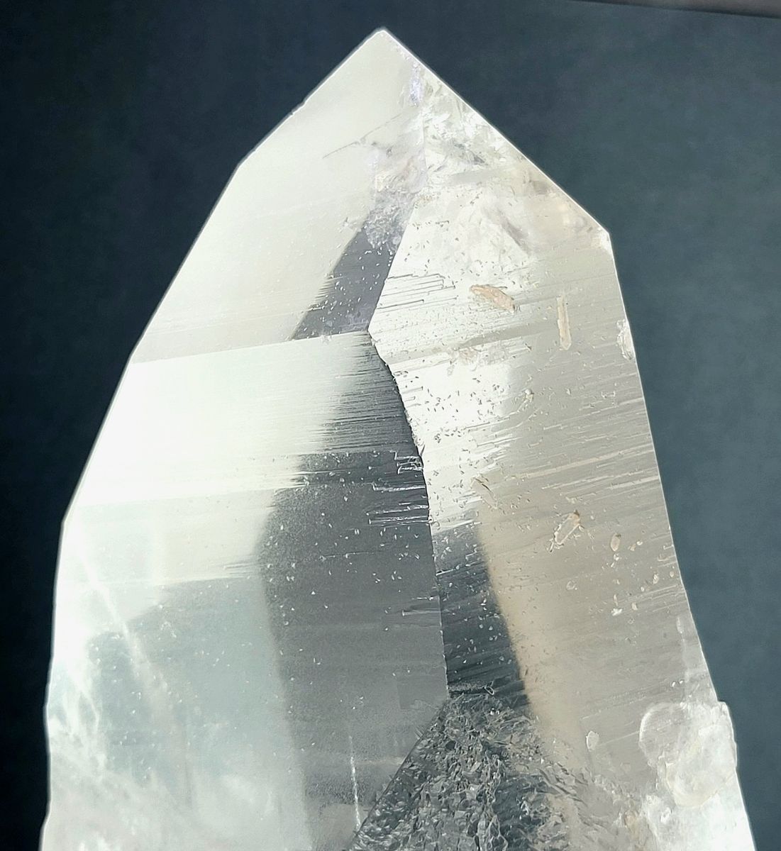 Diger kvartskrystall (bergkrystall), Brasil, 3,7 kg