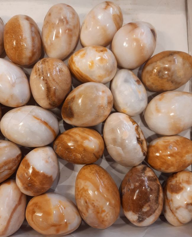 Kalkstein slipt som egg, Marokko